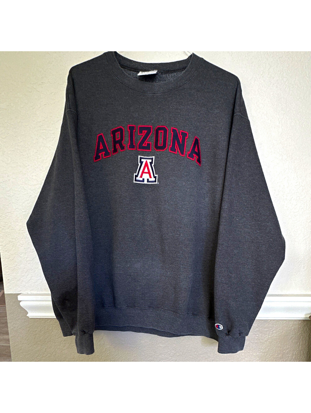 Champion Arizona Wildcats Crewneck Sweatshirt Men's 2XL Gray Embroidered Logo